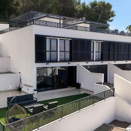 Sona Vista Luxury Vila