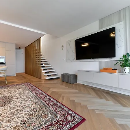 Sona Vista Luxury *